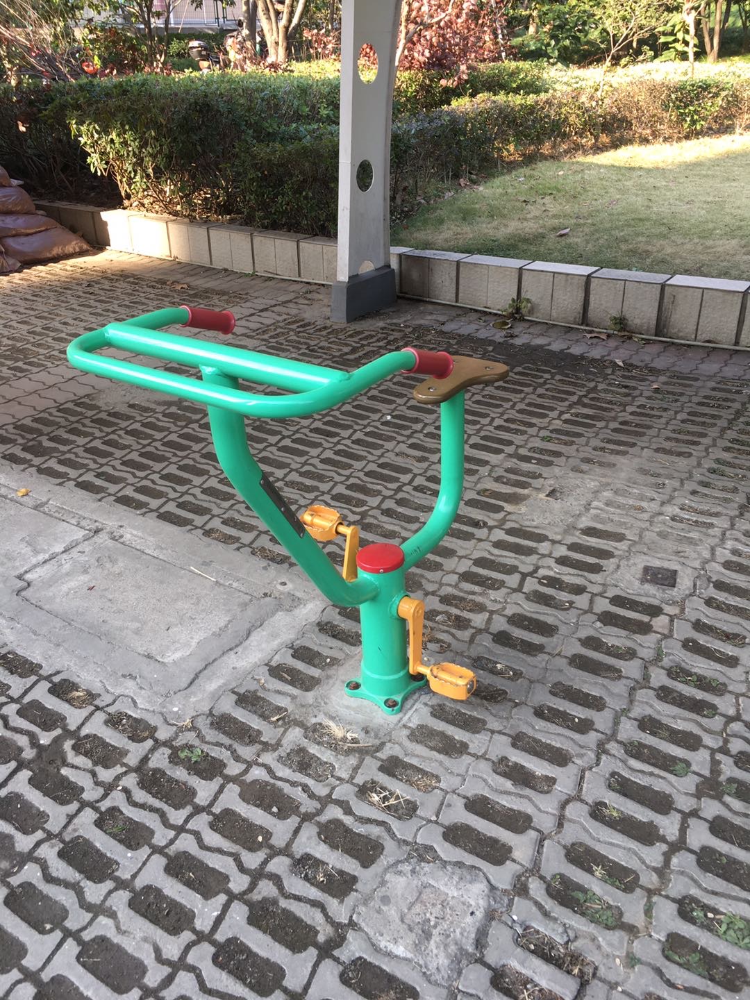 直立健身車(chē)