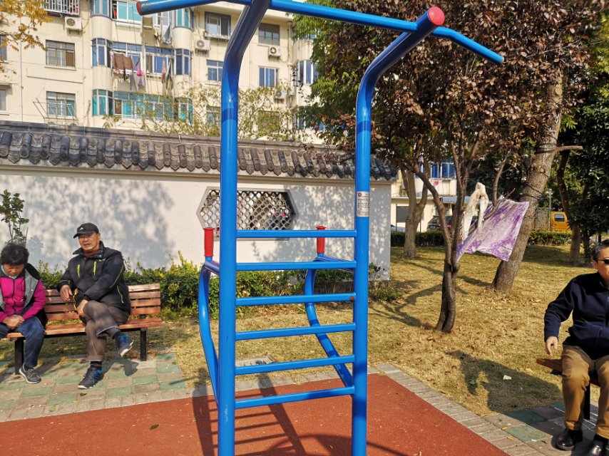 多功能訓(xùn)練器