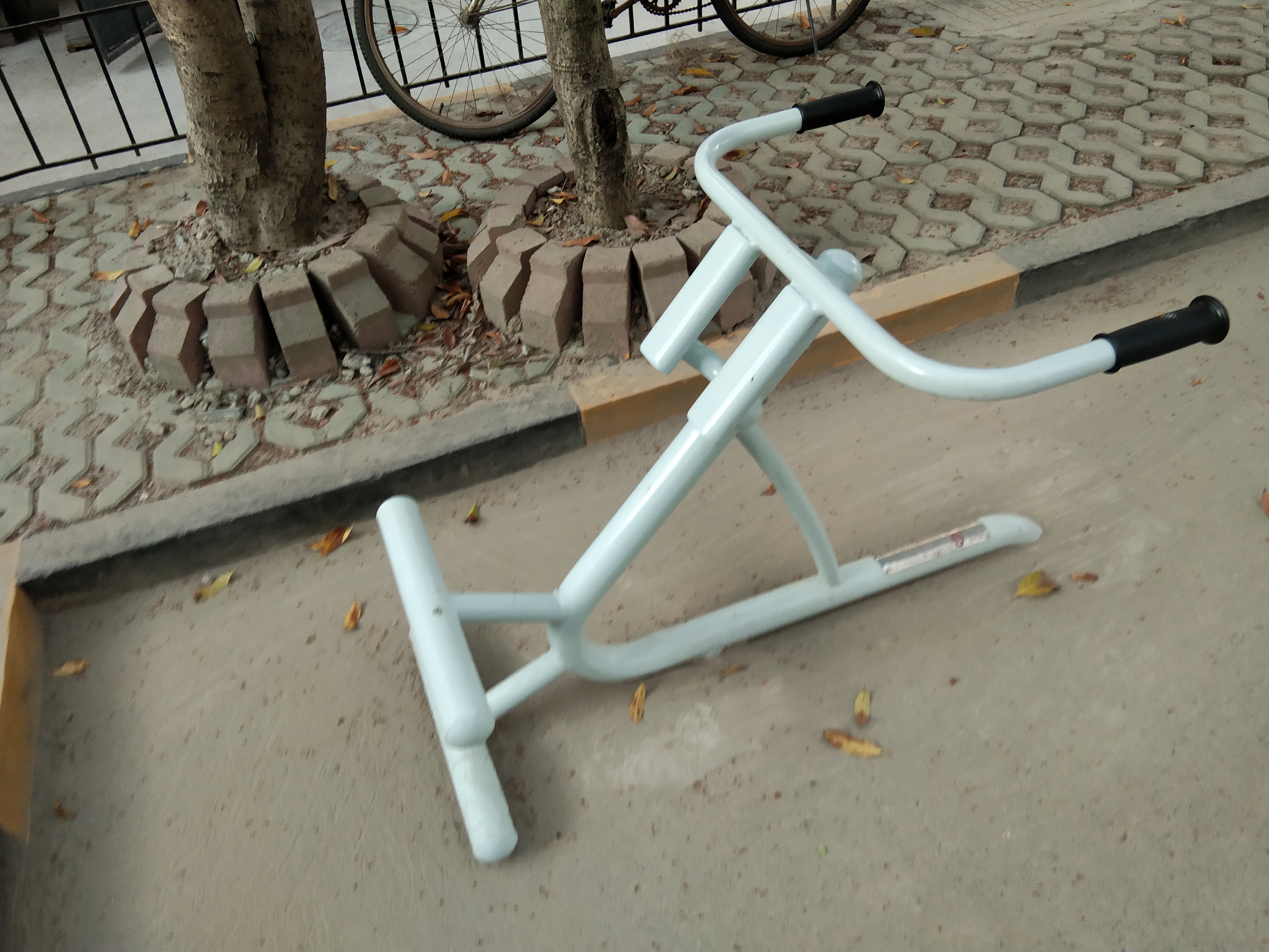 背肌訓(xùn)練器