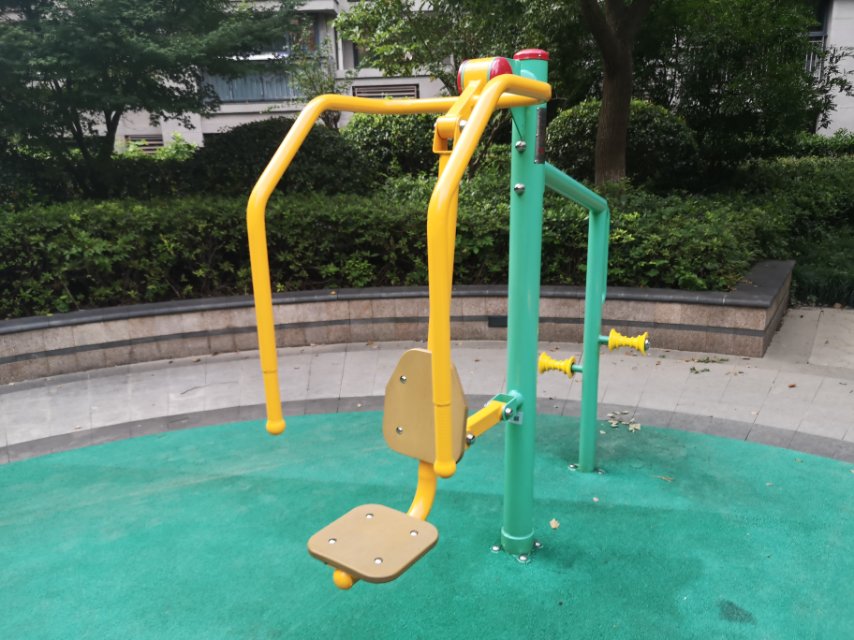 坐推訓(xùn)練器 坐推訓(xùn)練器