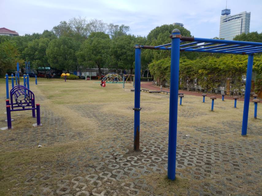 東城一村健身點(diǎn)