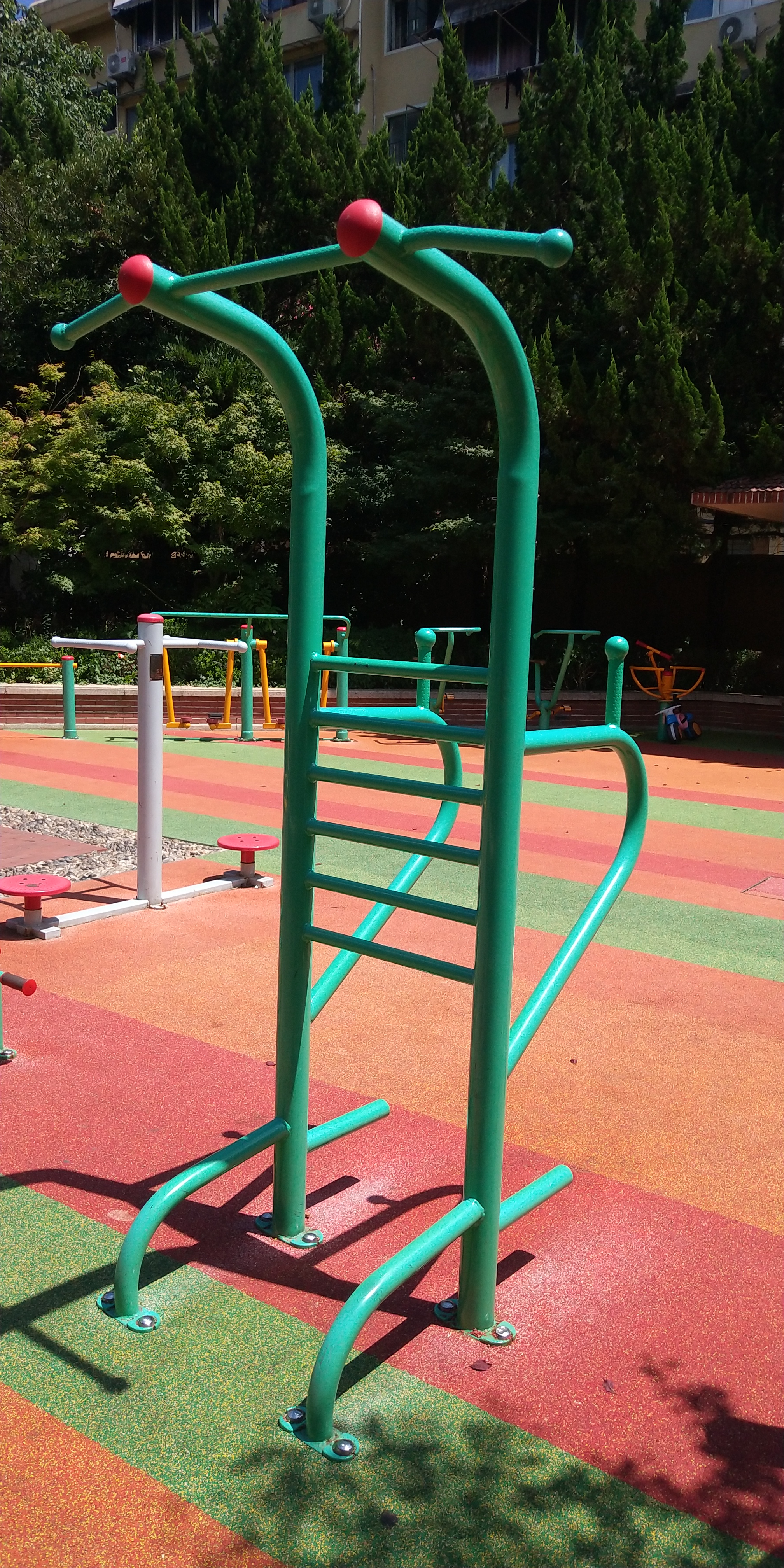 多功能鍛煉器 多功能鍛煉器