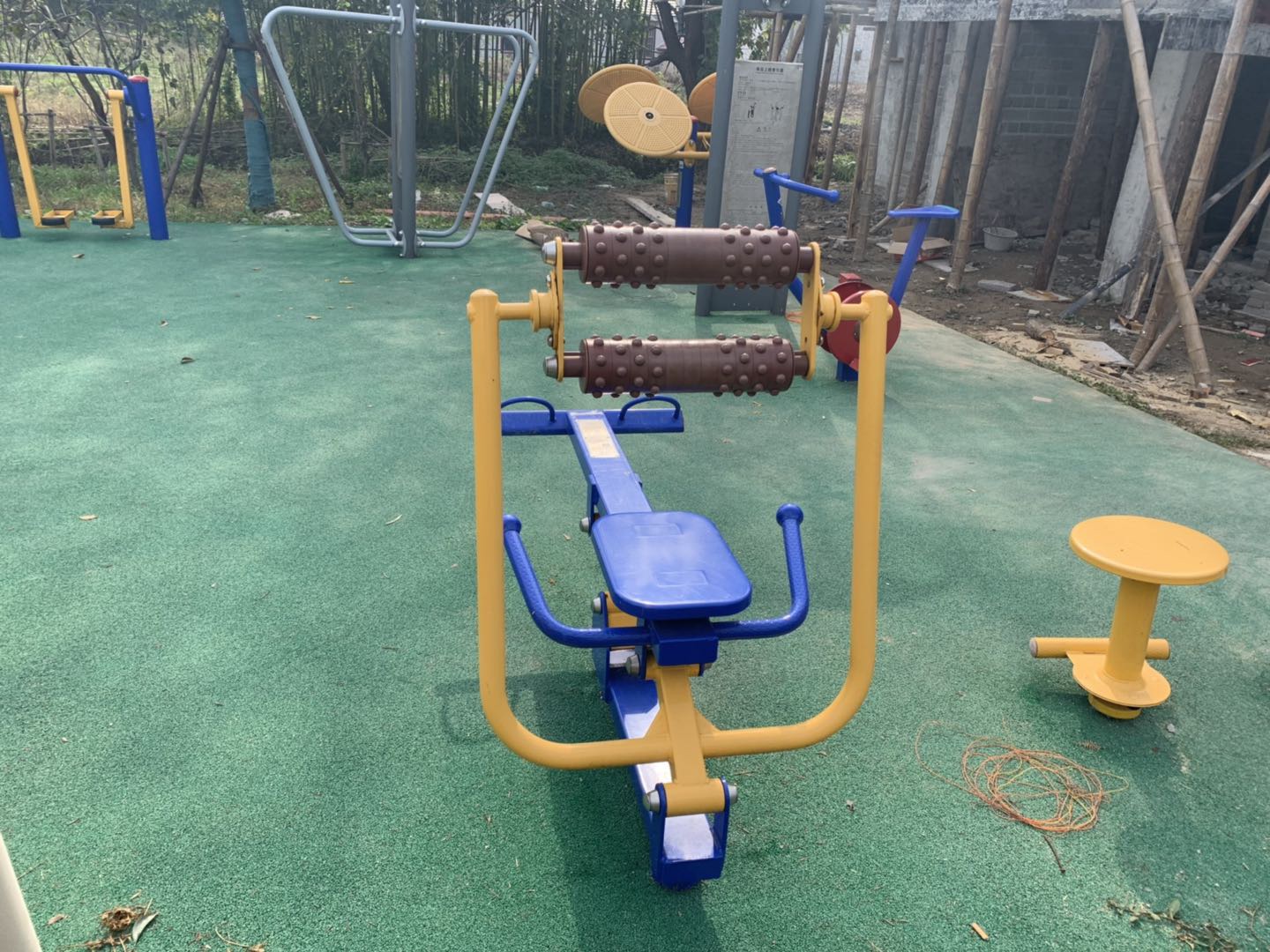 腹背屈伸訓(xùn)練器