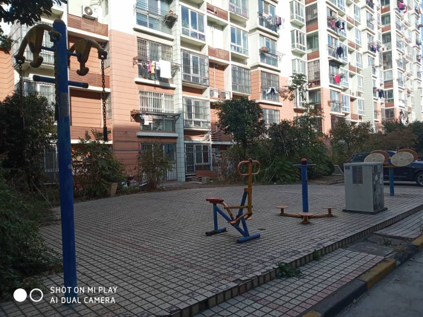 潼港四村健身點(diǎn)1