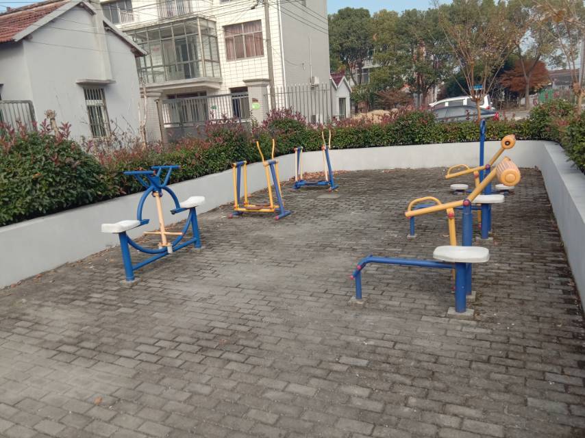 四墩村6號(hào)健身點(diǎn)