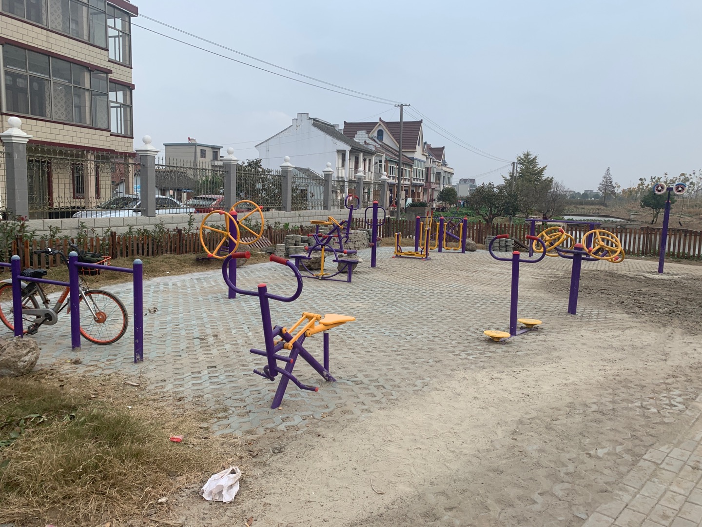 金路村路四9組健身點(diǎn)