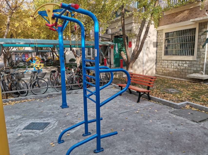 多功能訓(xùn)練器 多功能訓(xùn)練器