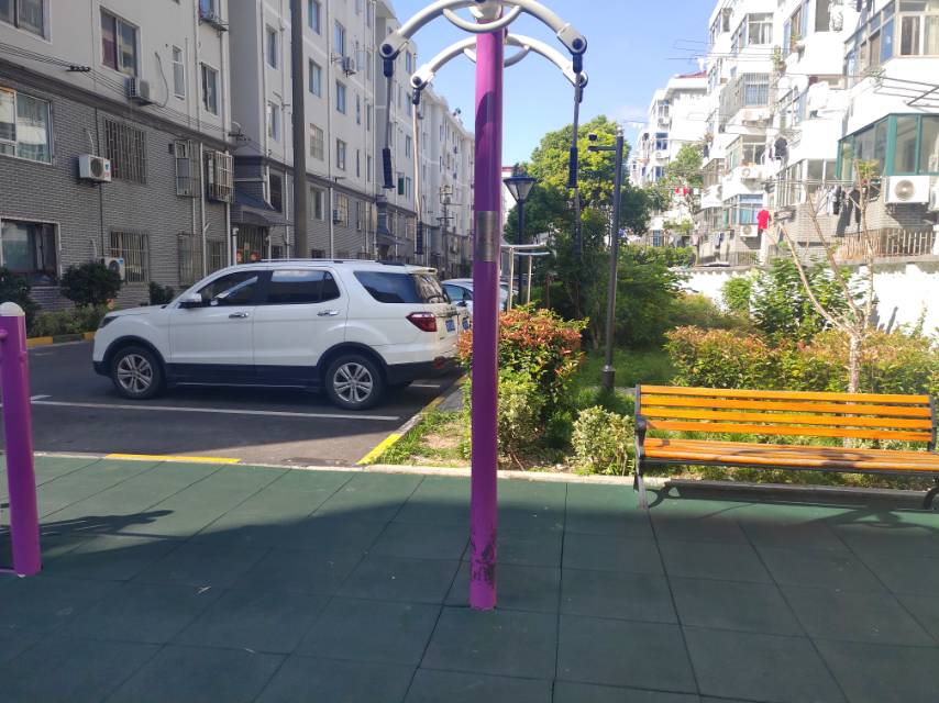 上肢牽引器(兩站位) 上肢牽引器(兩站位)