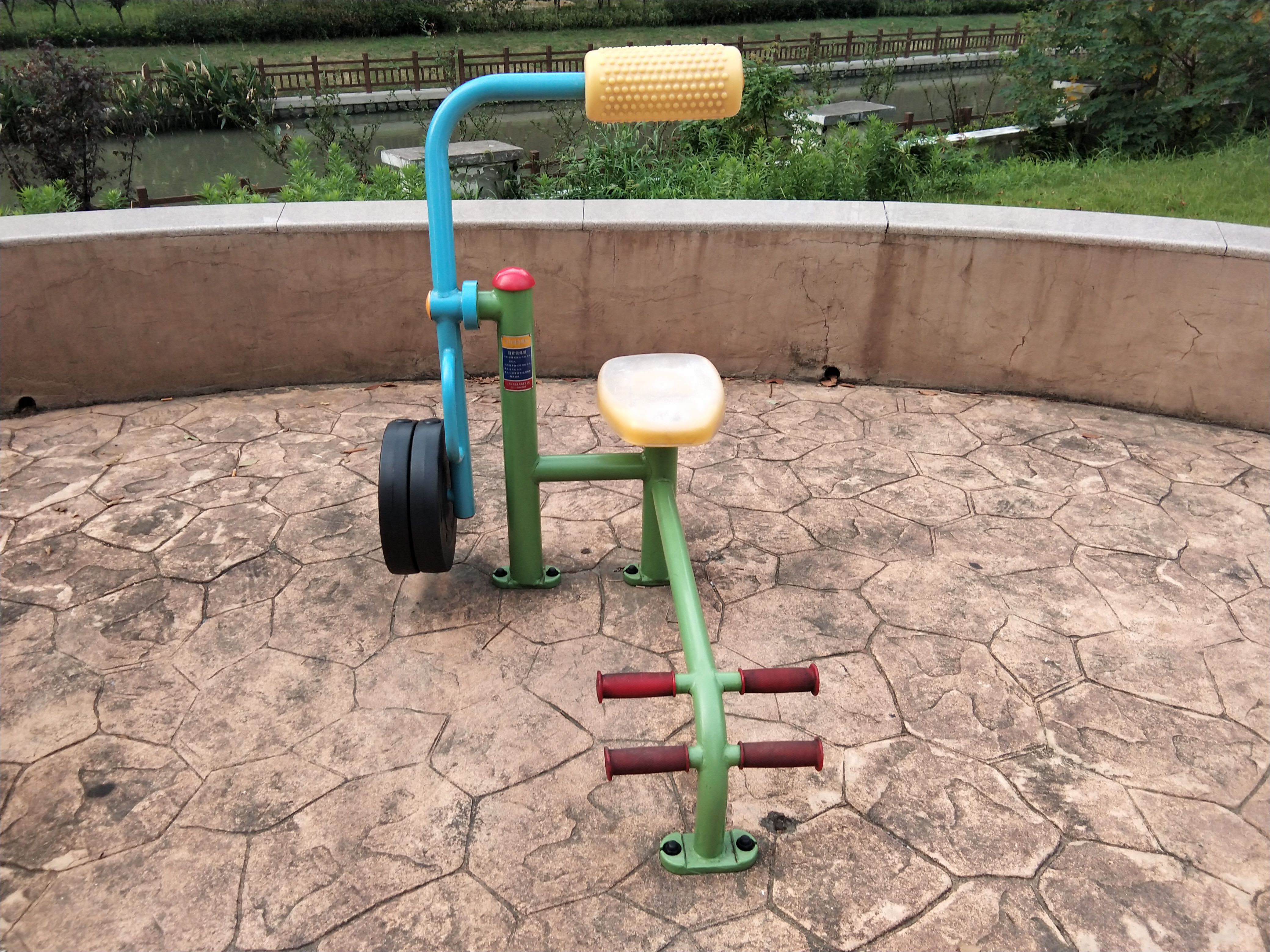 腹背鍛煉器 腹背鍛煉器