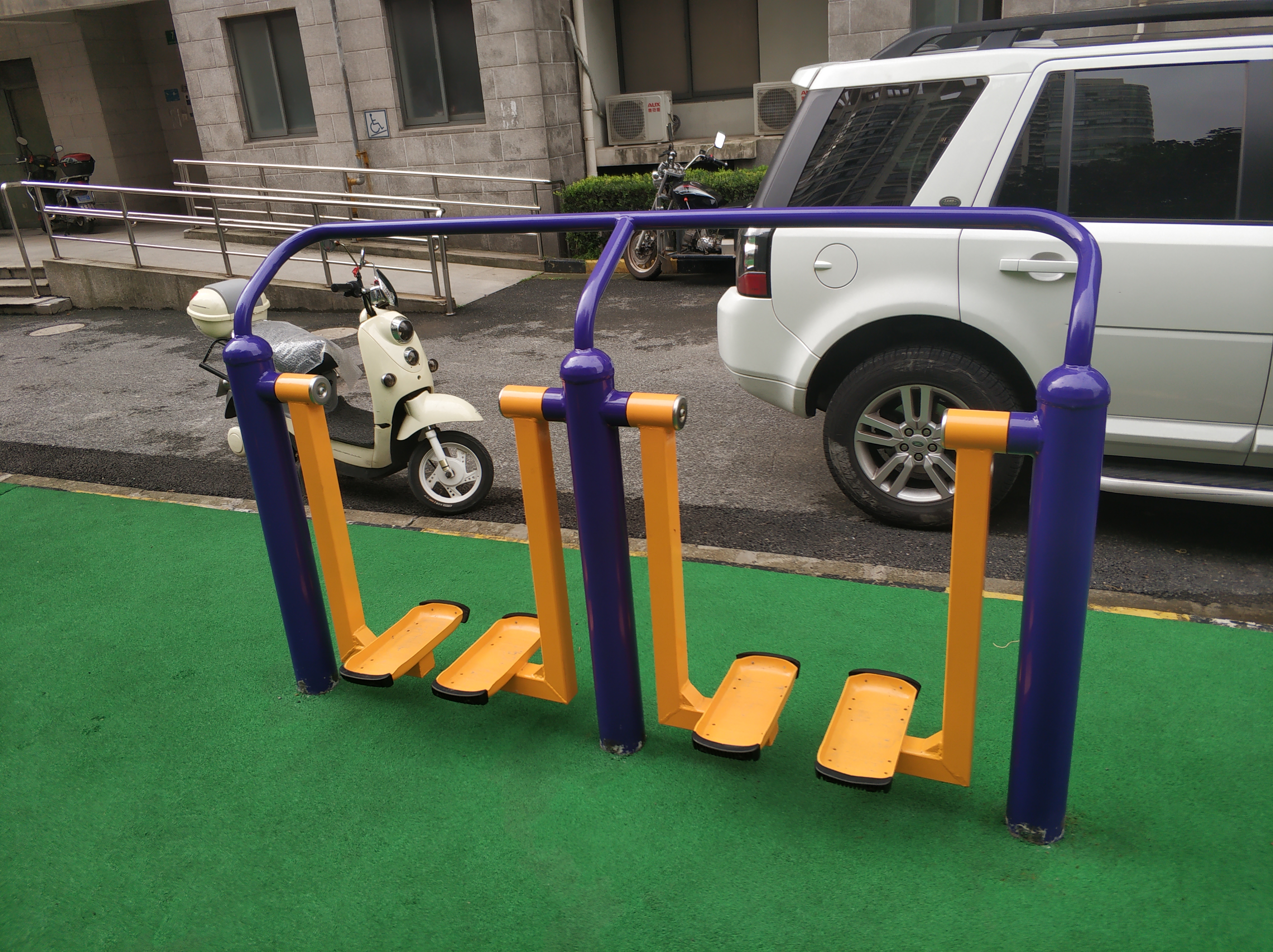 太空漫步器 太空漫步器