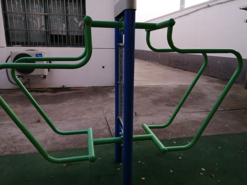 雙立柱曲臂訓(xùn)練器 雙立柱曲臂訓(xùn)練器