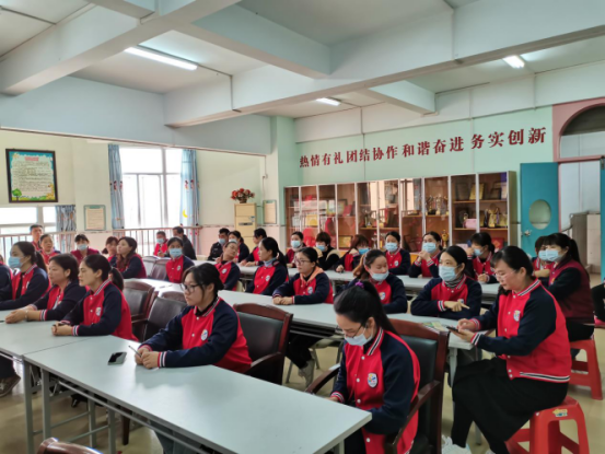 從“要我學(xué)”到“我要學(xué)”，爭做“學(xué)習(xí)達(dá)人”-------東升鎮(zhèn)教育線學(xué)習(xí)熱情持續(xù)升溫！676.png