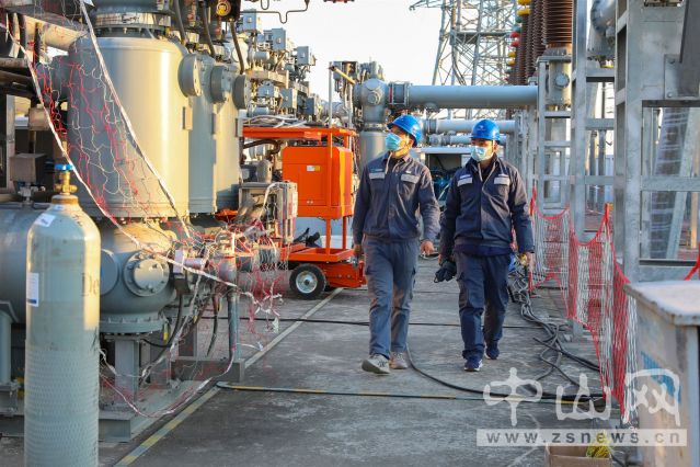 中山供電局220千伏翠亨變電站反措施工作。孫嘉彪 攝_副本.jpg