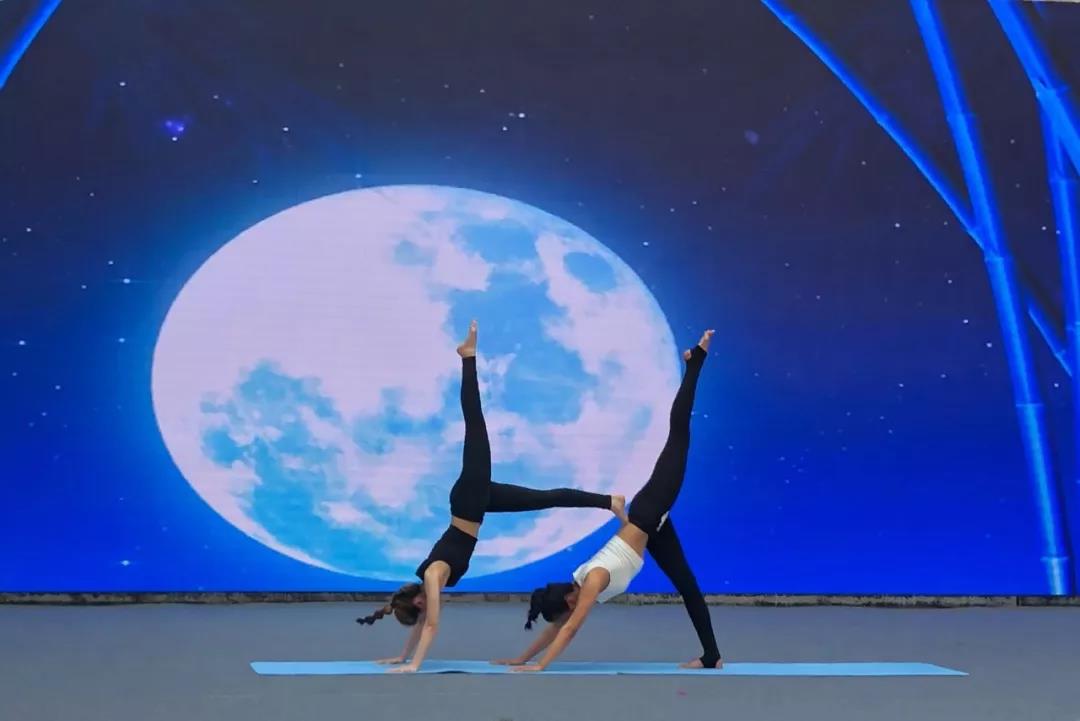 運(yùn)動場 運(yùn)動場