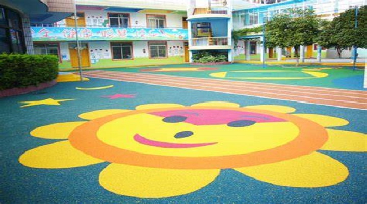 游樂場EPDM地墊現(xiàn)澆施工流程 游樂場EPDM地墊現(xiàn)澆施工流程