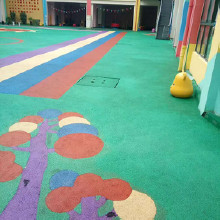 學(xué)校體育場(chǎng)地面施工北京房山區(qū)硅PU橡膠球場(chǎng)鋪設(shè)